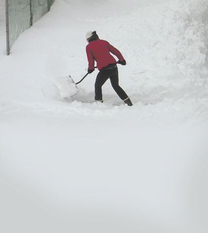 Long Island Weather: Snow (Joe Abate)