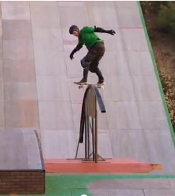 Bob Burnquist skateboarding video