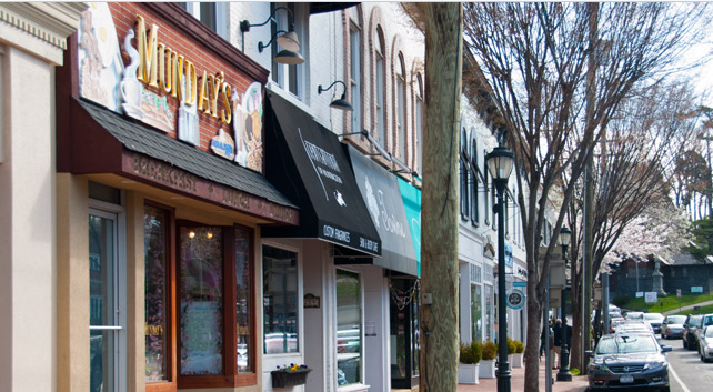 Huntington village's Main Street and New York Avenue will now have $1-an-hour metered parking to promote turnover so more people can park. (Photo credit: Town of Huntington)