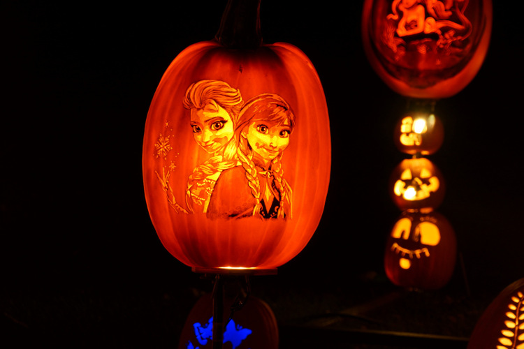 A carving of the hit movie "Frozen." (Photo credit: Kafel Benn) 