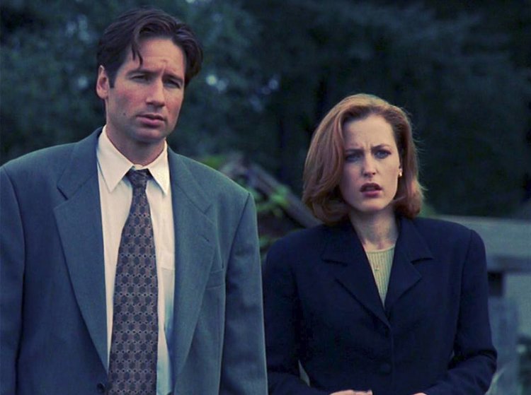 The XFiles Reboot Fox Revives Cult Classic After 13Year Hiatus