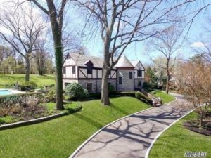 52 Mineola Ave, Roslyn Estates NY, 11576