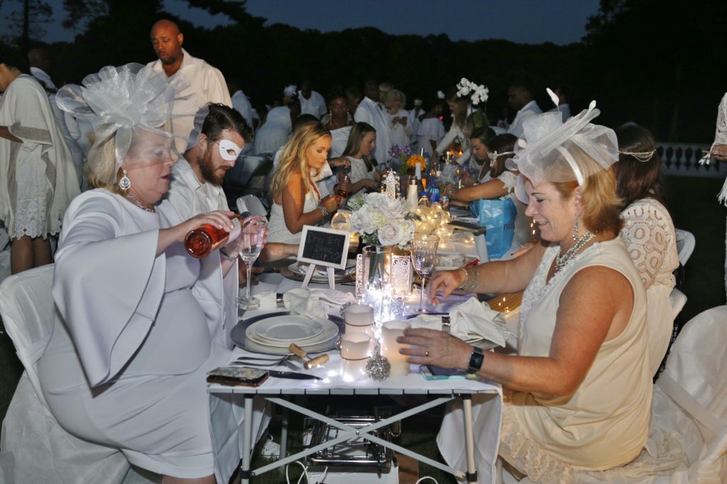 Le Dîner en Blanc