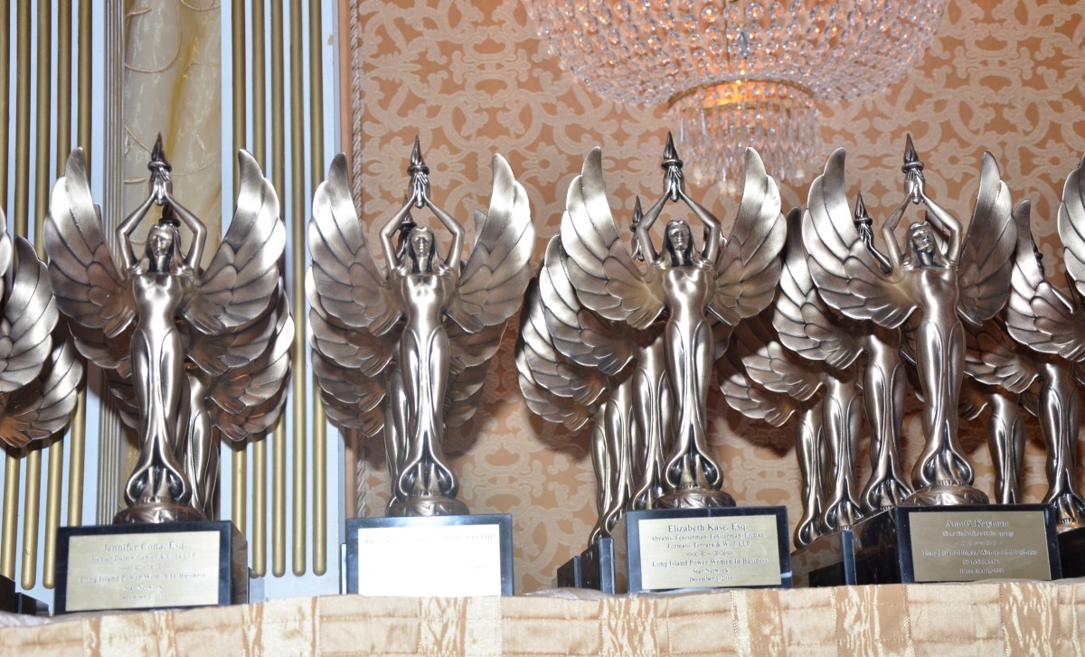 pw trophy (1)
