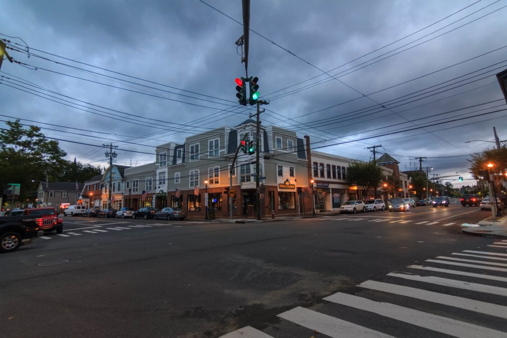 Street corner on the main drag in Oyster Bay. Photo by MDLR MediaShutterstock 1