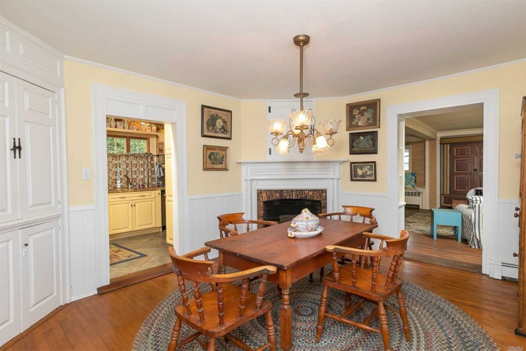 Historic Head Of The Harbor Home Asks 1.2M