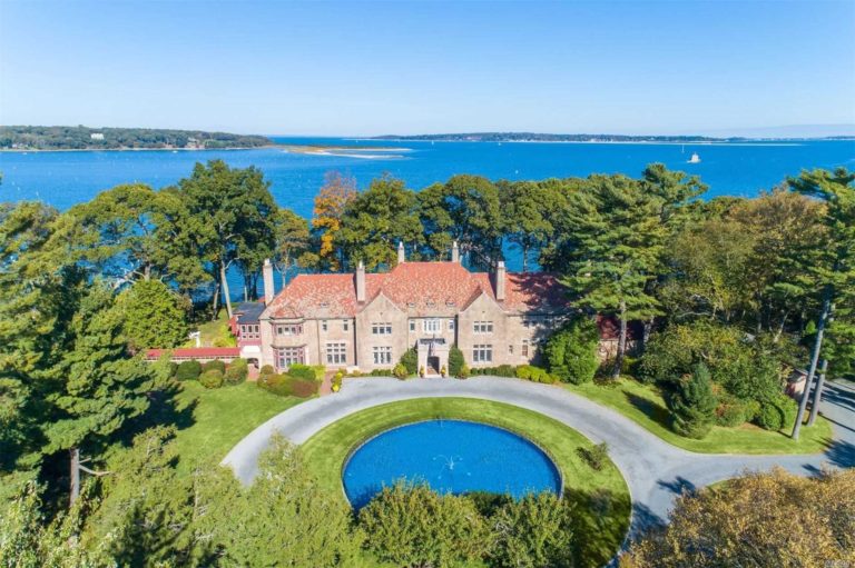 Historic Waterfront Lloyd Harbor Mansion Asks 9.5M
