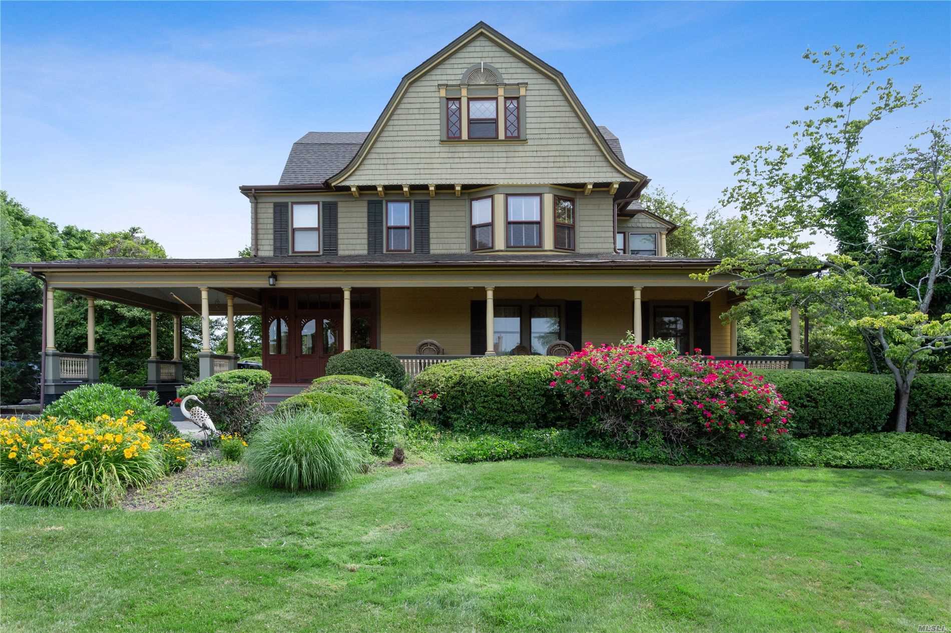 Historic West Islip Colonial Asks 1.8M