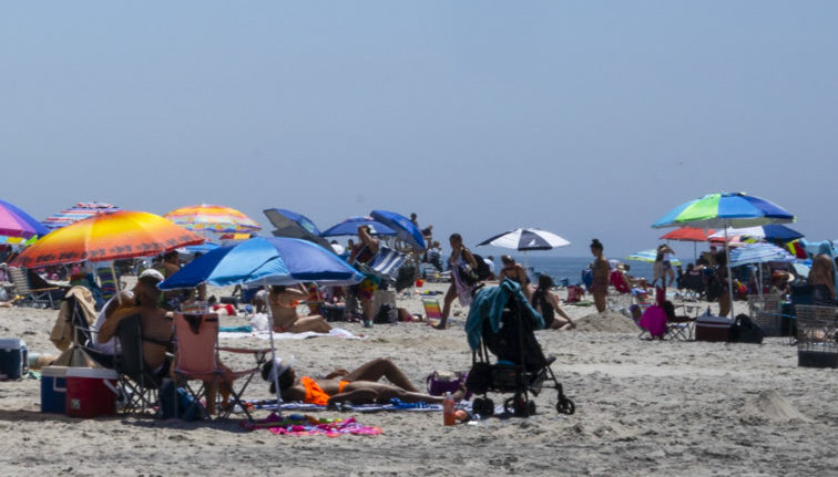 A crowded Jones Beach on Saturday, July 19_3_1