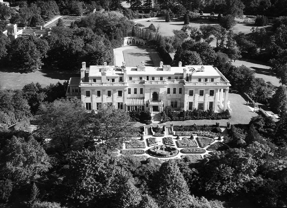 R.S. Reynold’s ‘Winfield Hall’ estate in Glen Cove.