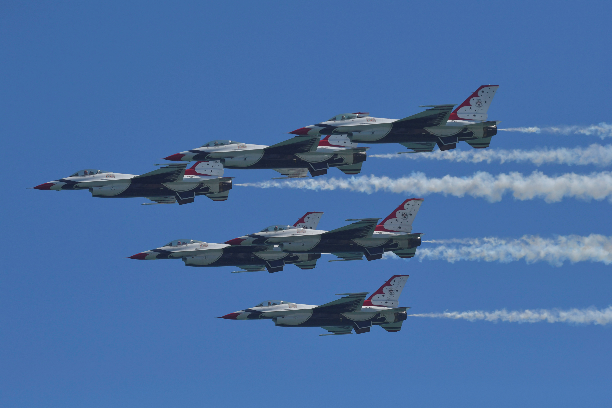 2019 05 25T234230Z 2032424873 RC17C55E1120 RTRMADP 3 USA BETHPAGE AIRSHOW