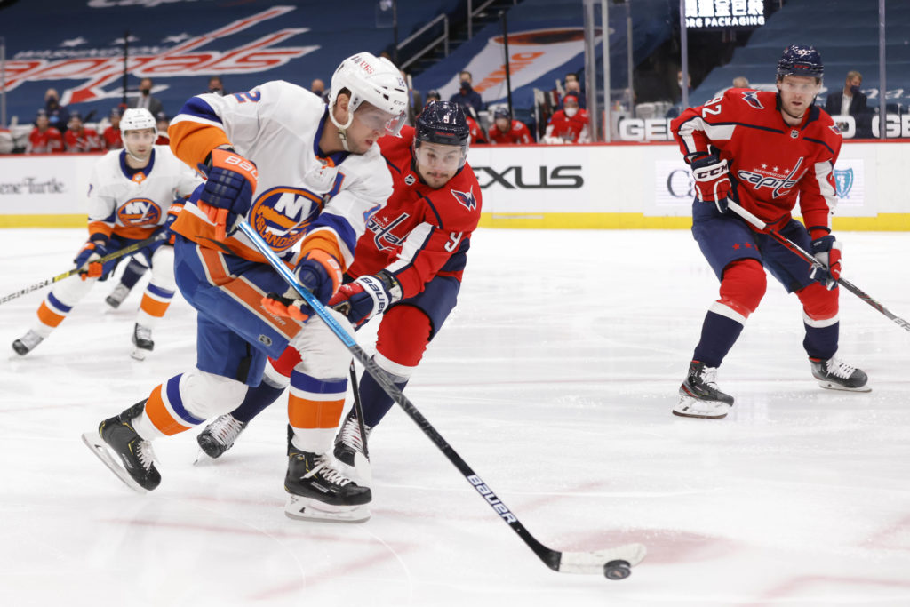 NHL: New York Islanders at Washington Capitals