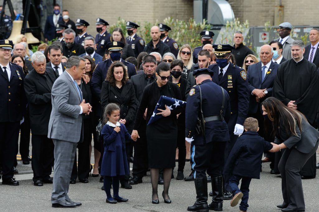 nypd cop