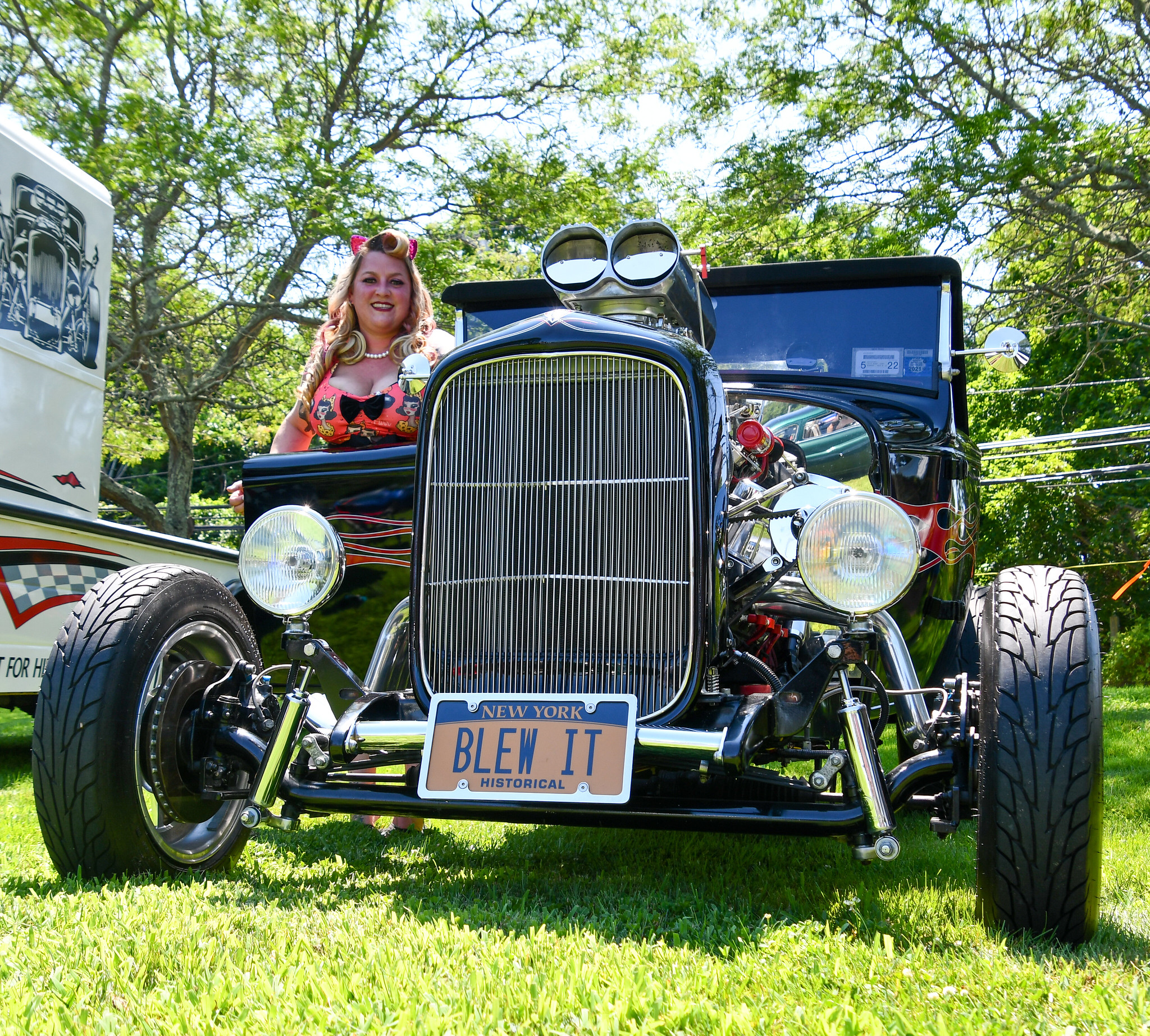 Image 8 Theresa Blaho with a 1930 Ford Roadster owner Ray Benson