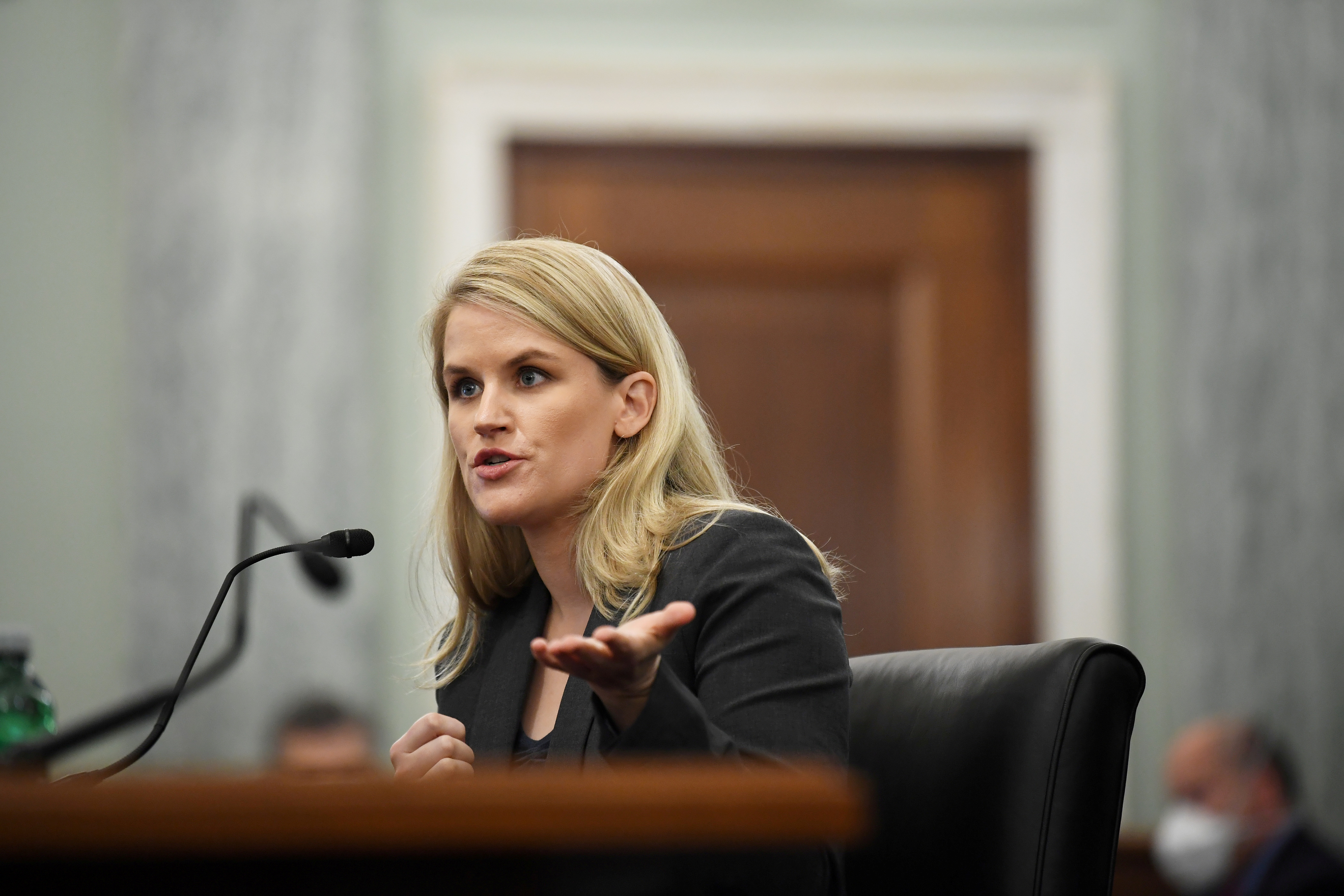 2021 10 25t122509z 4 lynxmpeh9o0f9 rtroptp 4 facebook documents global