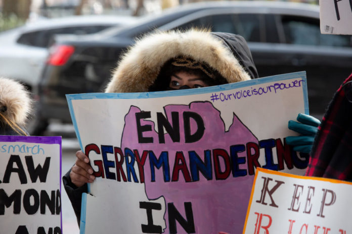 013122_redistrict_protest_5.0-1-1200x800-1 gerrymandering
