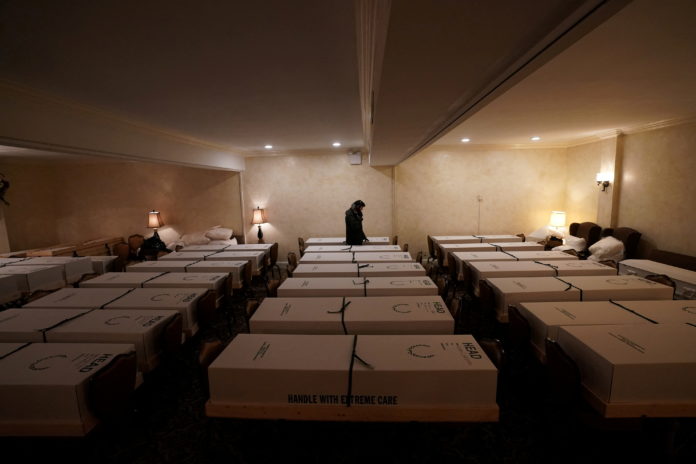 FILE PHOTO: The coronavirus disease (COVID-19) outbreak in New York covid-19 deaths