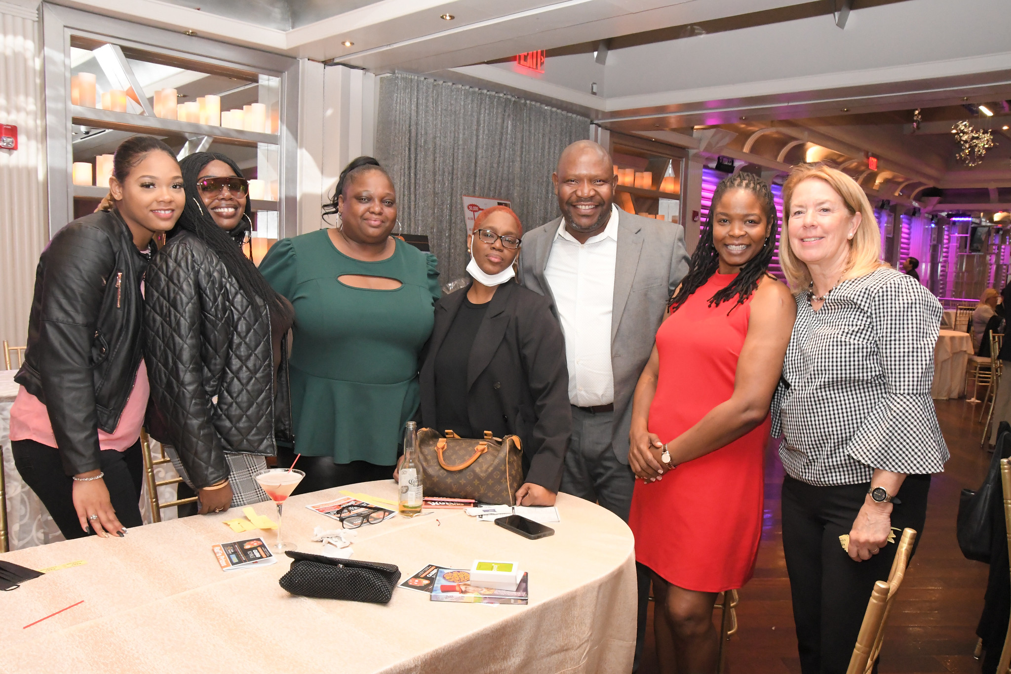 image 9 kiarah simpkink nicole knight sonia knight stacie bryan arios eugene narie eugene patricia quinn