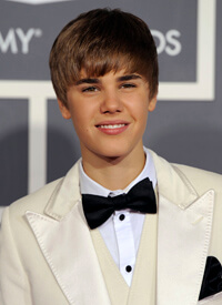 Justin Bieber_Chris Pizzello_post
