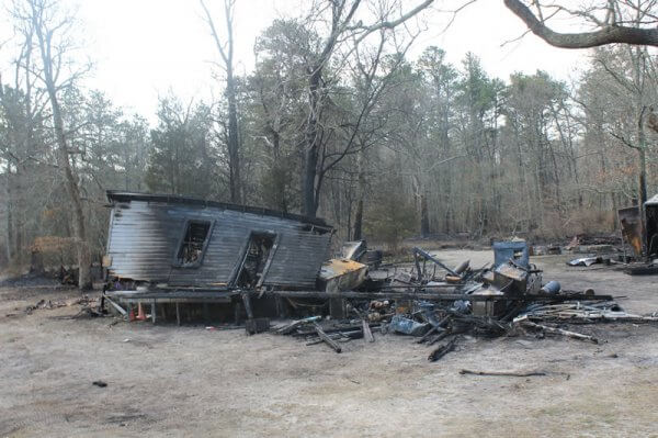 manorville brush fire