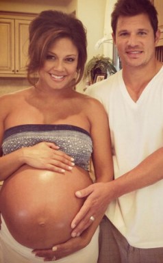 reg_634.VanessaLachey.jlc.072512
