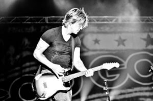1024px-GooGooDolls_(39_of_82)_(9660524022)