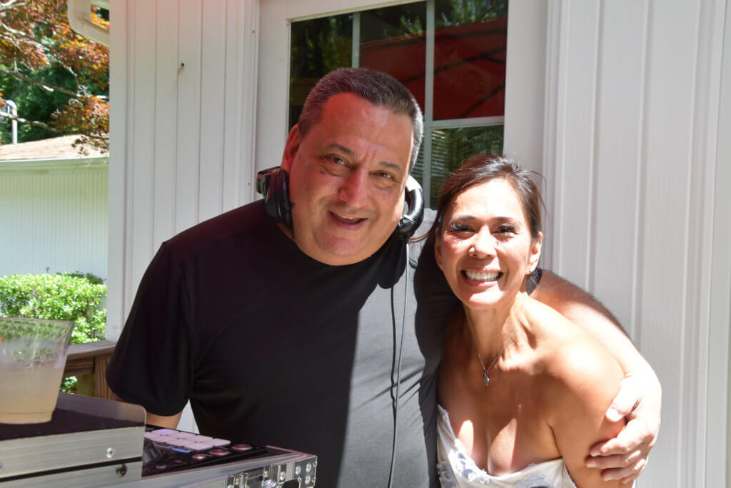 image 10 dj mo green regina mendoza