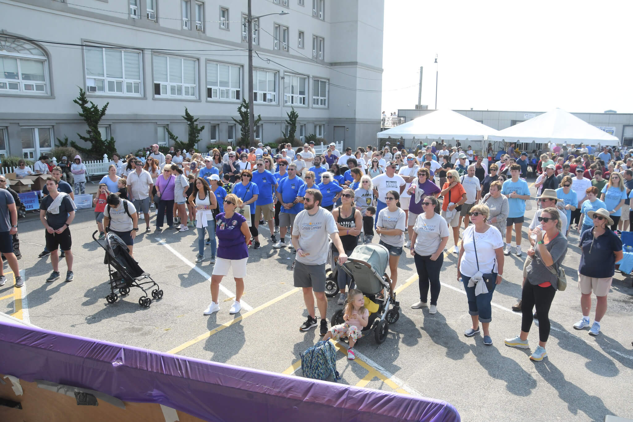 Long Island Crisis Center Holds Annual Walk in Long Beach