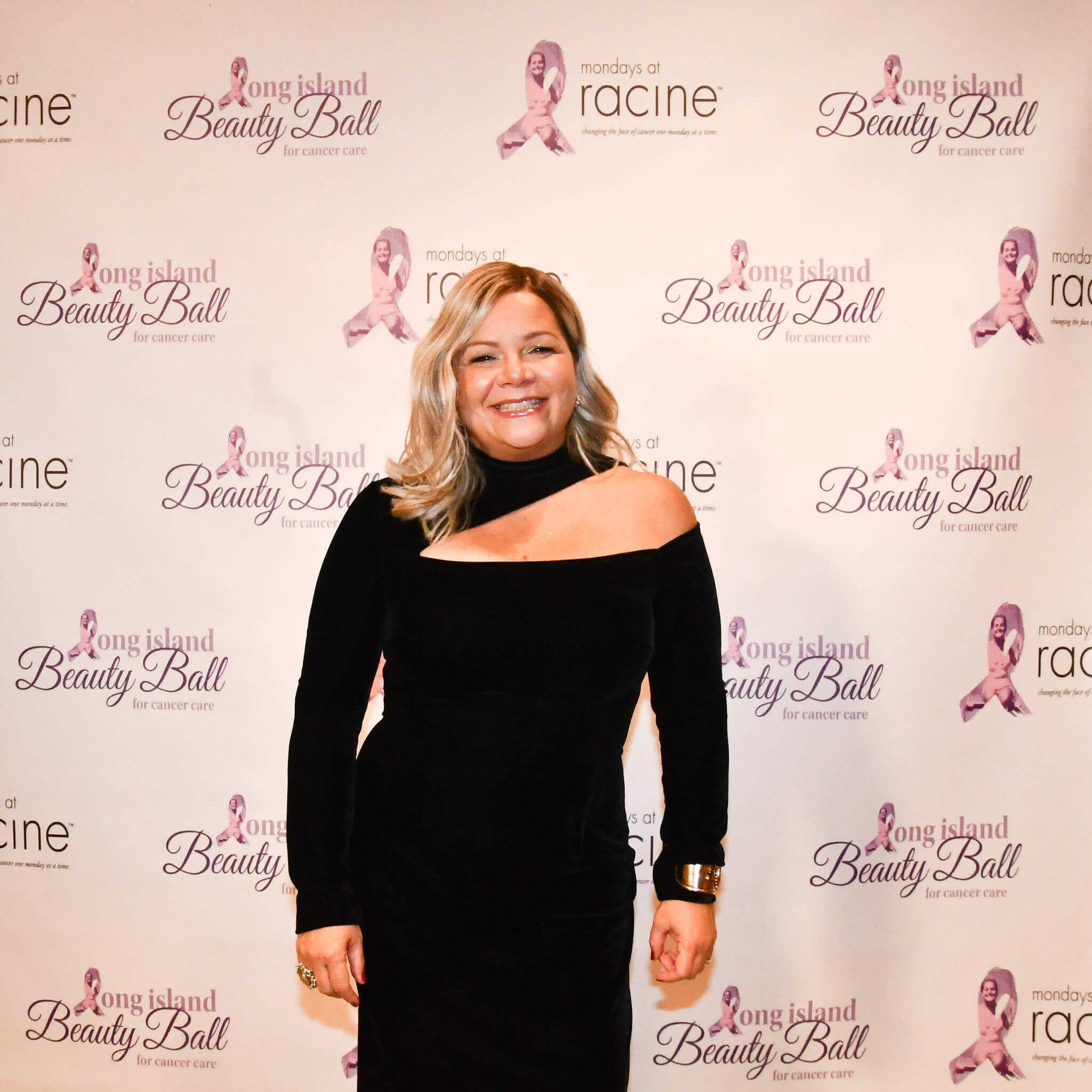 image 2 executive director of mondays at racine karla waldron