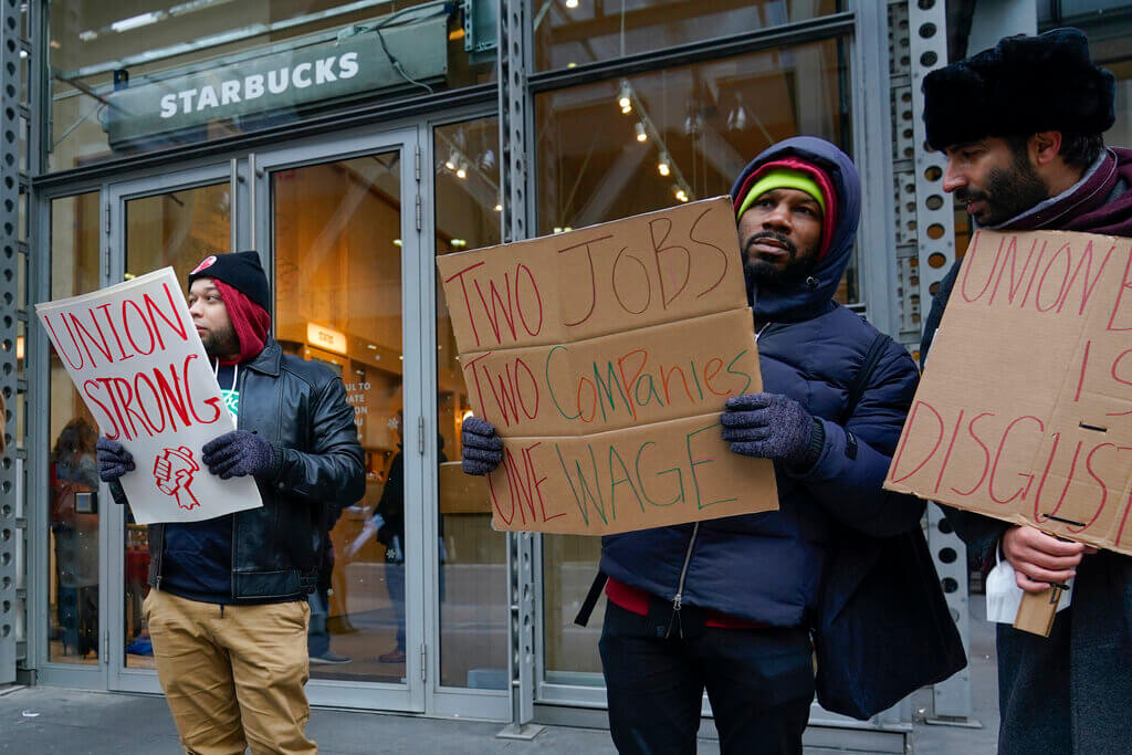 starbucks workers