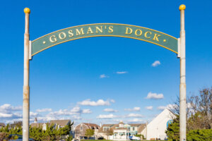dock sign 1024x683 1