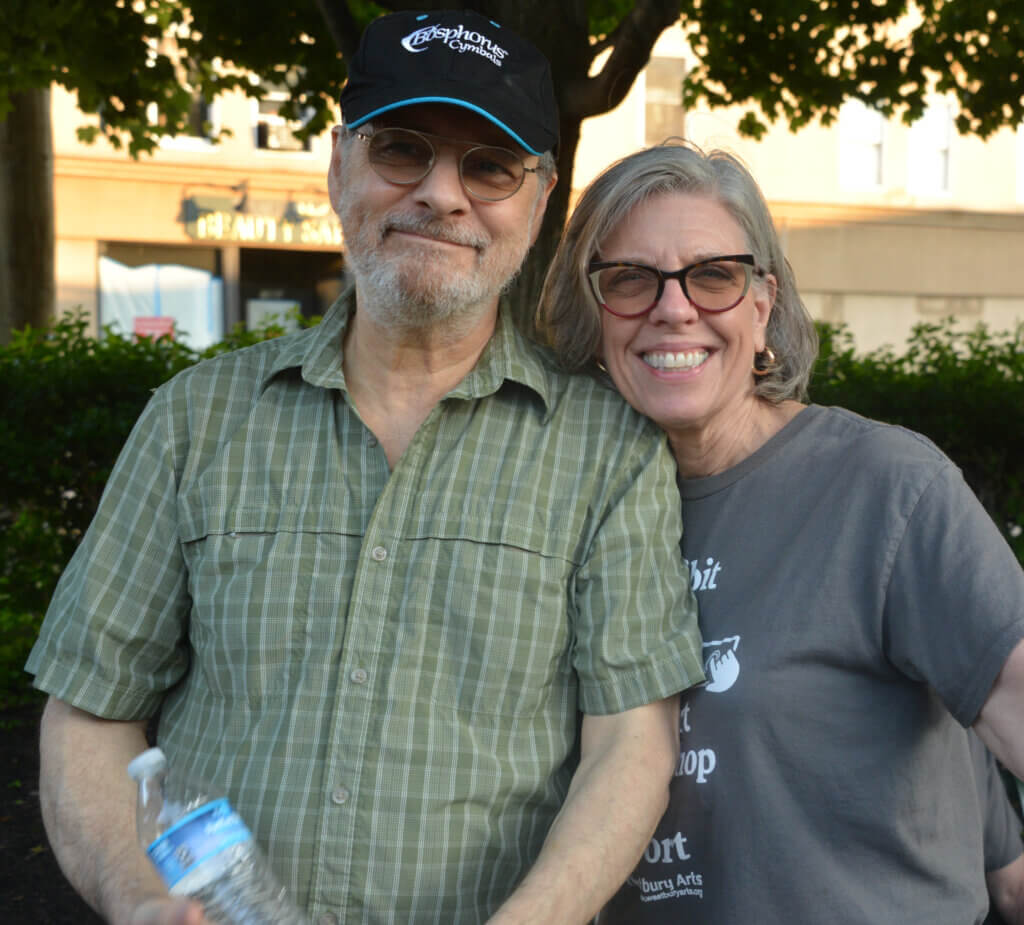 image 3 tom cabrera westbury arts president julie lyon