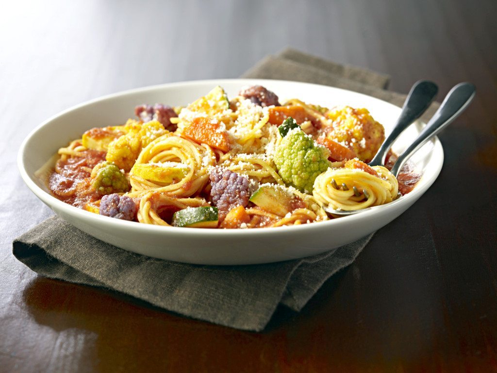 Dining_maggianosC