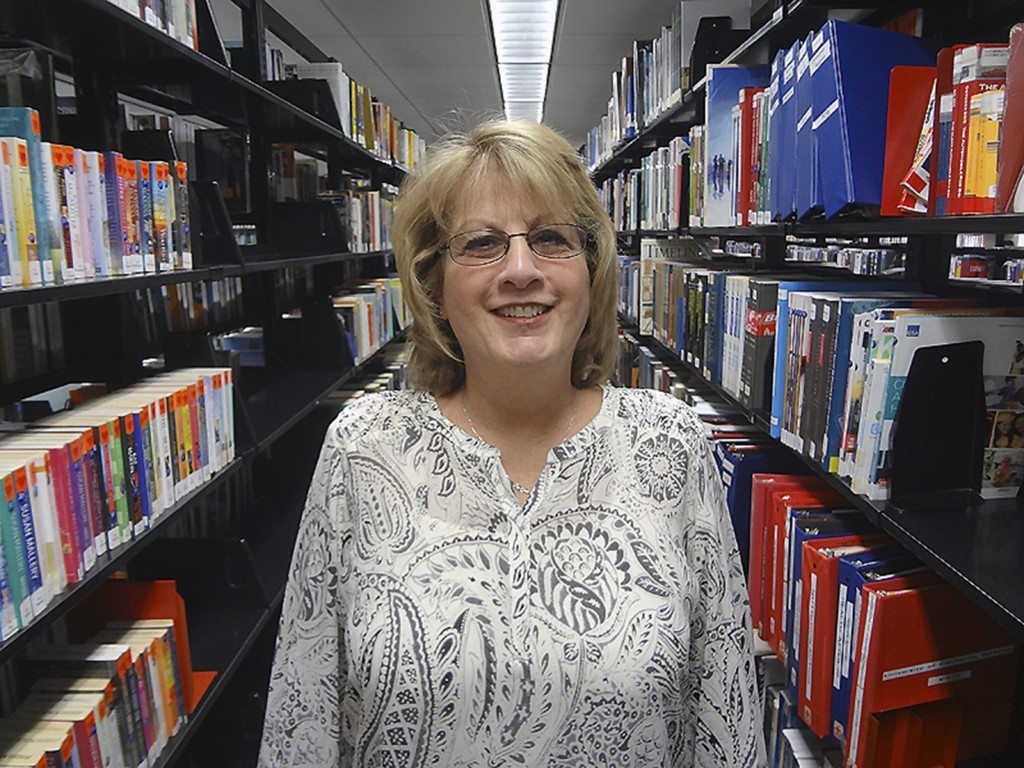 LibraryDirector_012716A3