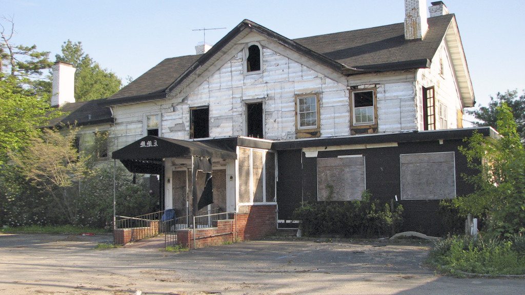 MaineMaidInn_052215A