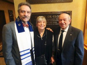 Temple Or Elohim Rabbi Harvey Abramowitz with Karin and Harry Arlin (Photos by Chris Boyle)