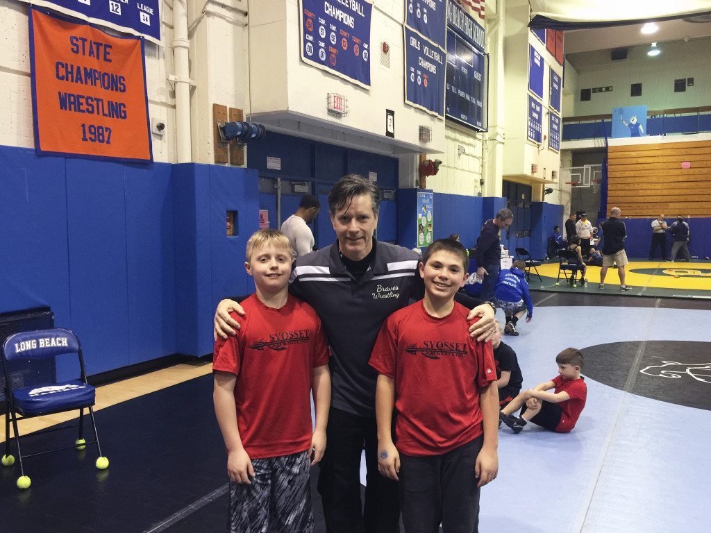 Wrestle_021716A