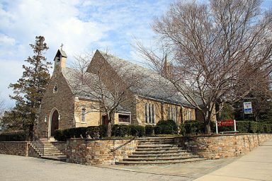 1200px-Oyster_Bay_Christ_Church_Exterior
