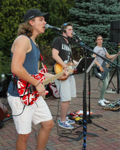 Save It 4 Later recently played the Piazza.