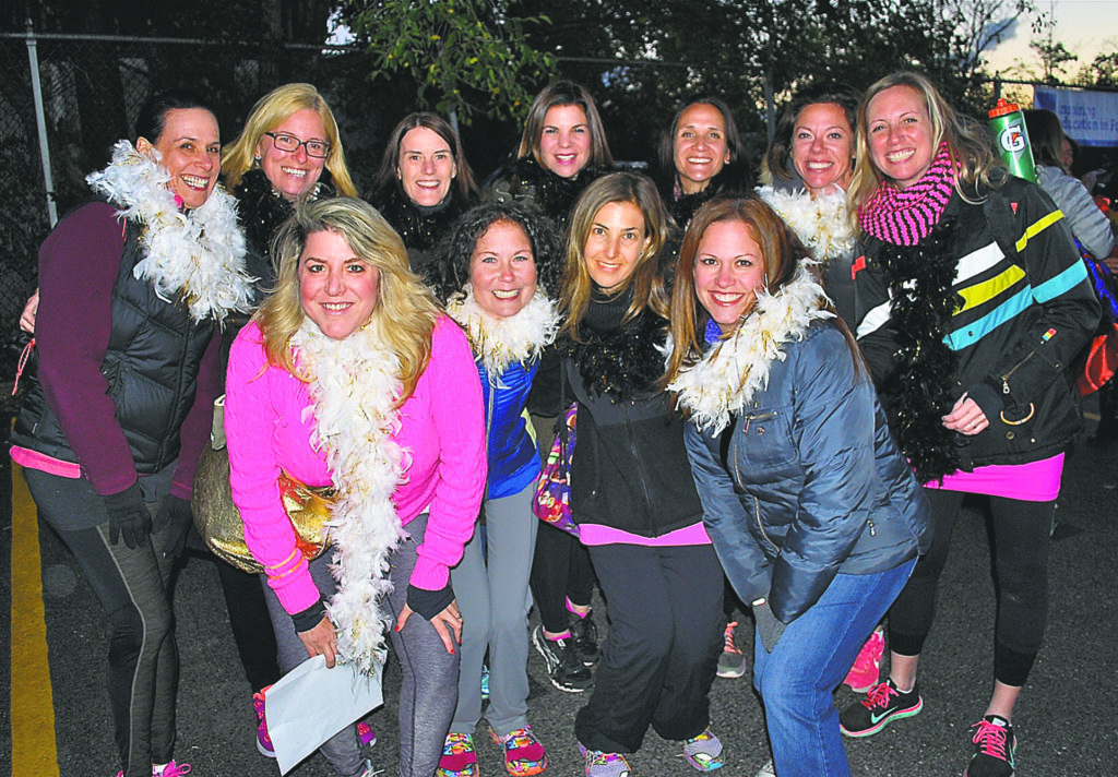 AmazingRaceFeature_101117A