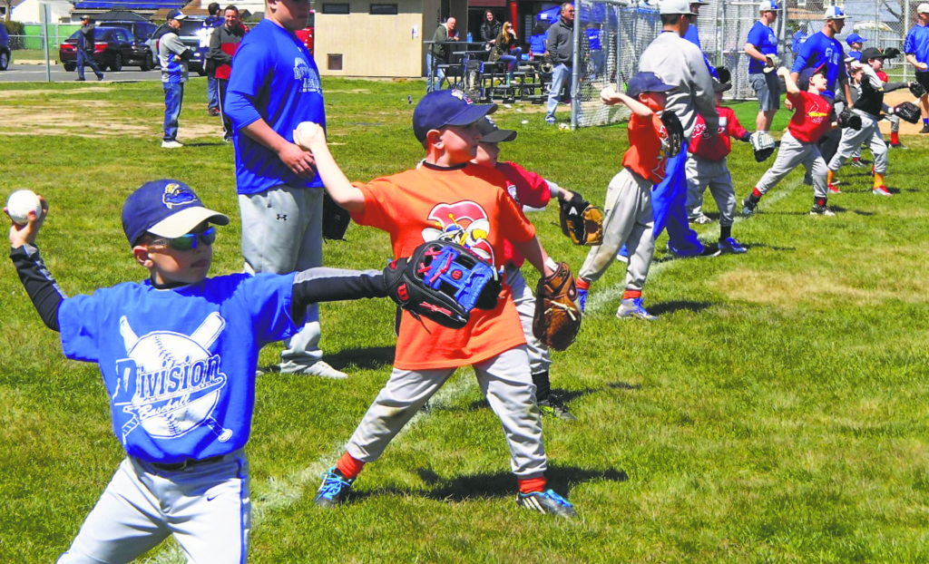 BaseballClinic 051116E 1024x622 1