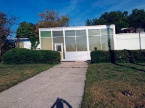 Businessman Peter Dejana wants to turn this Baxter Estates three-quarter acre parcel into senior housing, which a number of residents oppose for reasons that include appearance and extra congestion for the area.