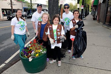 CleanMainSt040616A
