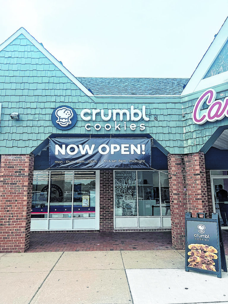 CrumblCookie A 1 768x1024 1