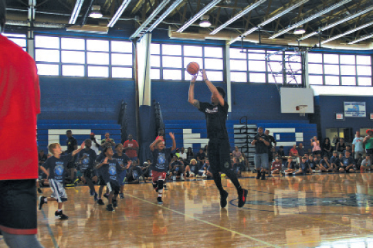 Danny Green basketball