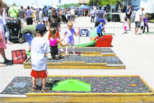 Familyfun052516A