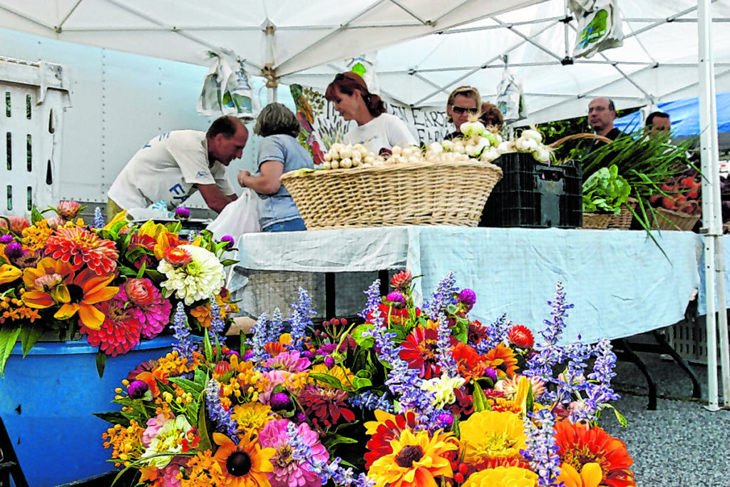 FarmersMarket A 1024x683 1