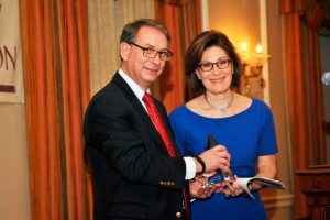 Esther Fortunoff accepts the Social Justice Leadership Award from Ethical Humanist Society member Ken Feifer, Associate Dean at the Icahn School of Medicine at Mount Sinai.