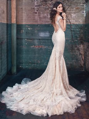 GALIA LAHAV_A__BridalReflections