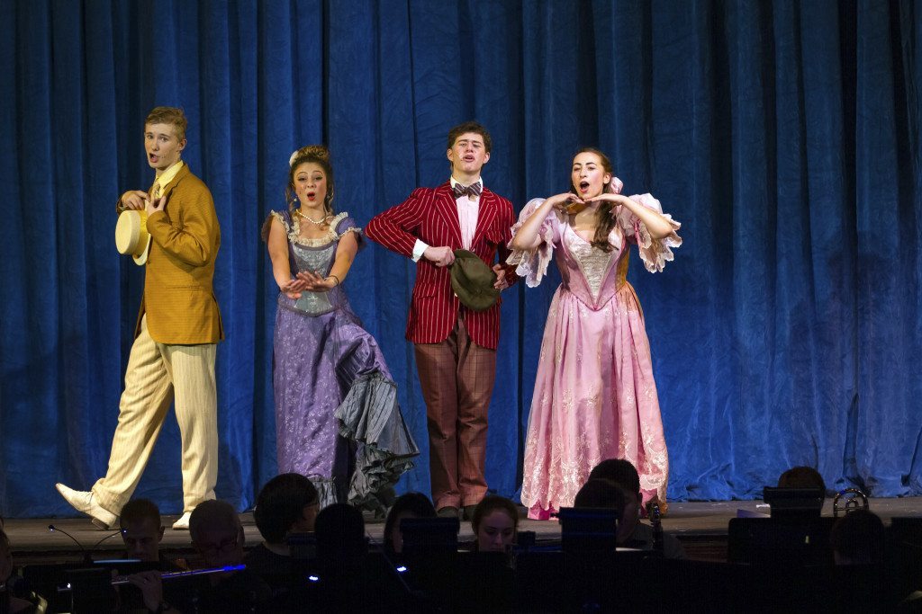 HelloDolly_120215B